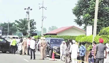 बाढ़ प्रभावित पंजाब में राधा स्वामी डेरा ब्यास की राहत सेवाएं