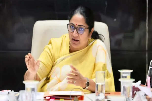 दिल्ली की मुख्यमंत्री पर हमले की साजिश का खुलासा, आरोपी का दोस्त गिरफ्तार