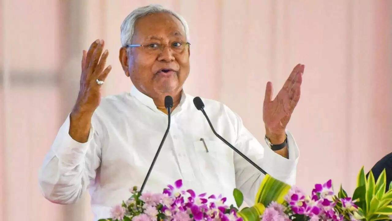 बिहार की राजनीति में बड़ा बदलाव: नीतीश कुमार का इस्तीफा और नई सरकार का गठन