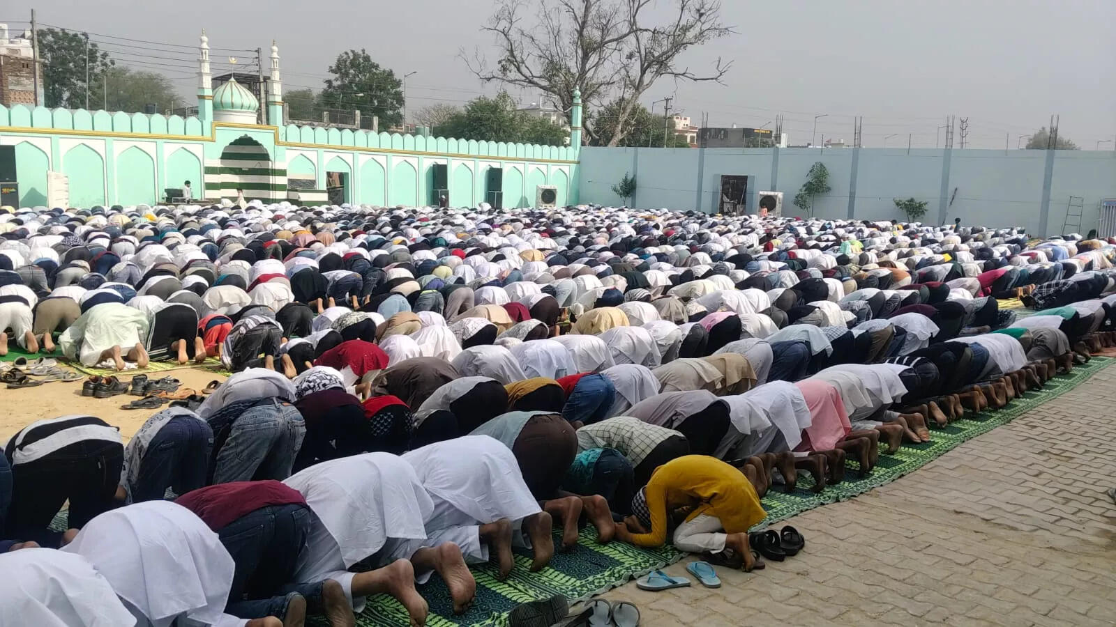 ईद-उल-अजहा (बकरीद) पर्व की धूमधाम से मनाई गई