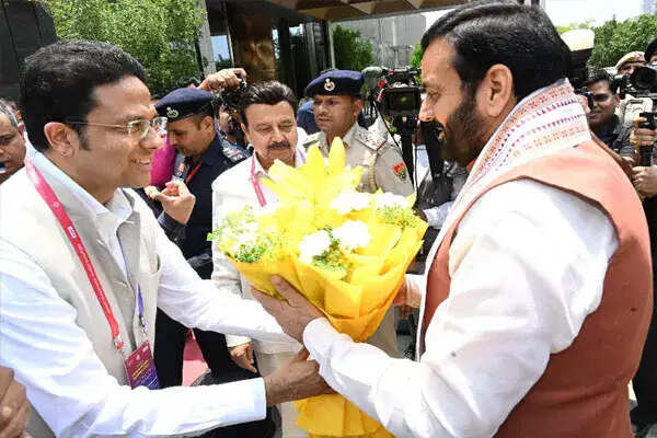 डॉ. अमित अग्रवाल: हरियाणा की औद्योगिक नीति के प्रमुख स्तंभ