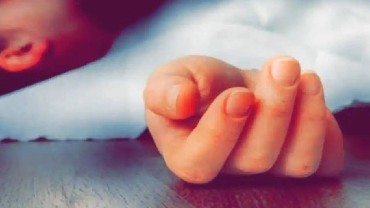 दिल्ली में 10 वर्षीय लड़की का अपहरण, बलात्कार और हत्या: टैक्सी ड्राइवर गिरफ्तार