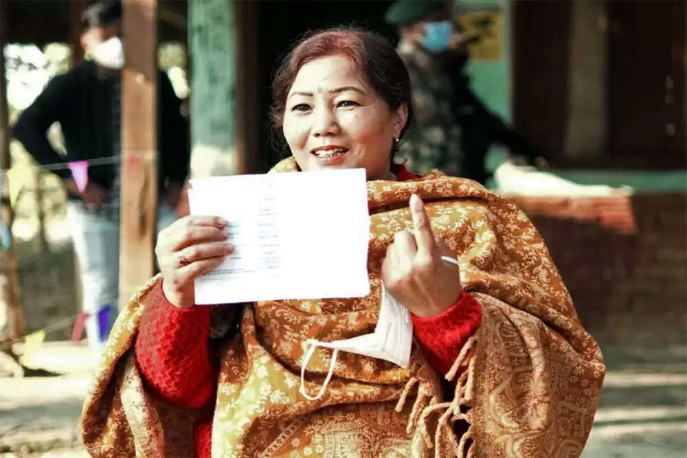 निर्वाचन आयोग की मतदाता सूची संशोधन प्रक्रिया पर विश्वास की आवश्यकता