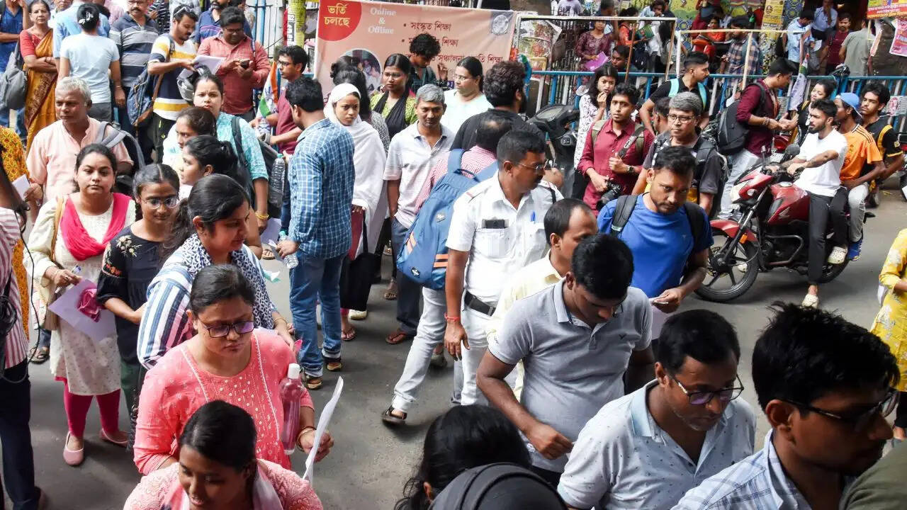 कानपुर में SSC GD परीक्षा रद्द, छात्रों में हड़कंप