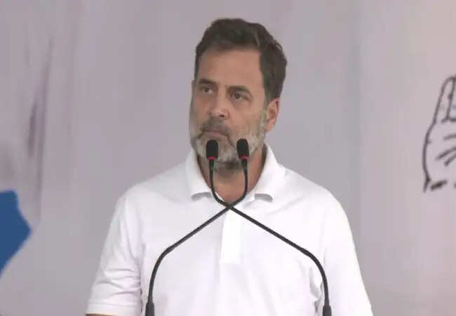 राहुल गांधी का मोदी पर तीखा हमला, पश्चिम बंगाल चुनाव में गरमाई सियासत