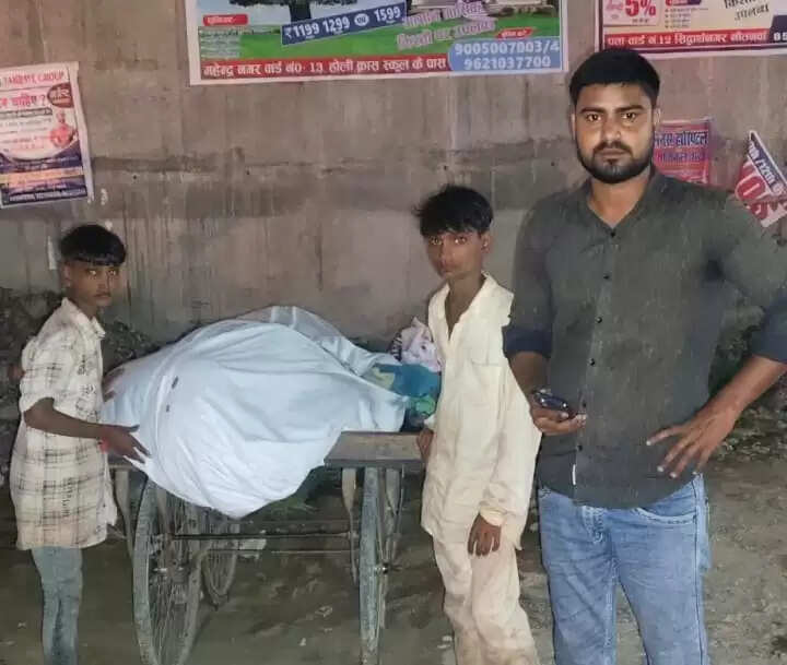 बच्चों की मदद के लिए आगे आए जनप्रतिनिधि, पिता का अंतिम संस्कार कराया