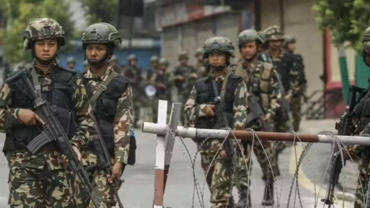 नेपाल में Gen-Z आंदोलन के बीच जेल तोड़ने की कोशिश: सुरक्षा बलों ने की गोलीबारी
