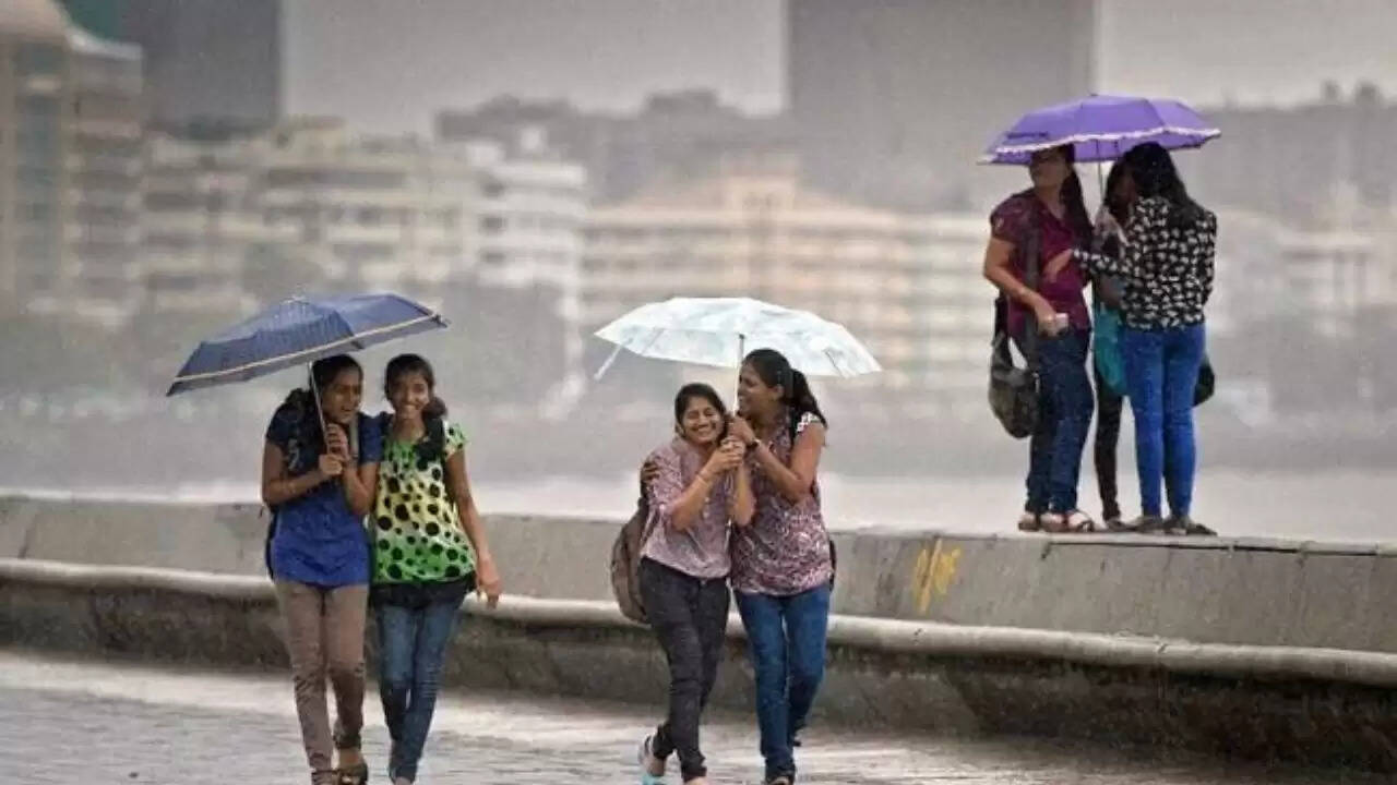 मौसम अपडेट: मानसून की बारिश से कई राज्यों में बाढ़ की स्थिति