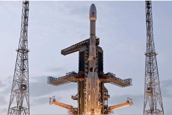 इसरो का नया कीर्तिमान: भारत से लॉन्च होगा सबसे भारी संचार उपग्रह CMS-03