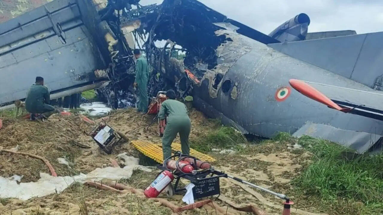 असम में भारतीय वायु सेना का AN-32 विमान दुर्घटनाग्रस्त