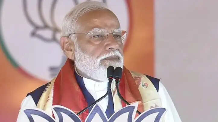 प्रधानमंत्री मोदी की अपील: ऊर्जा संकट के बीच संयम से करें पेट्रोलियम उत्पादों का उपयोग