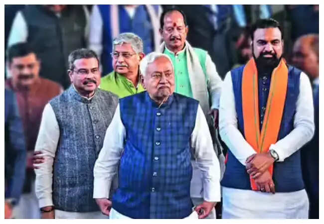 बिहार में मुख्यमंत्री पद के लिए बीजेपी के चार प्रमुख दावेदार