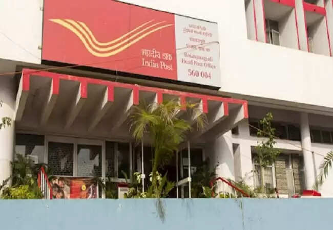 भारत ने अमेरिका के लिए डाक सेवाओं पर अस्थायी रोक लगाई