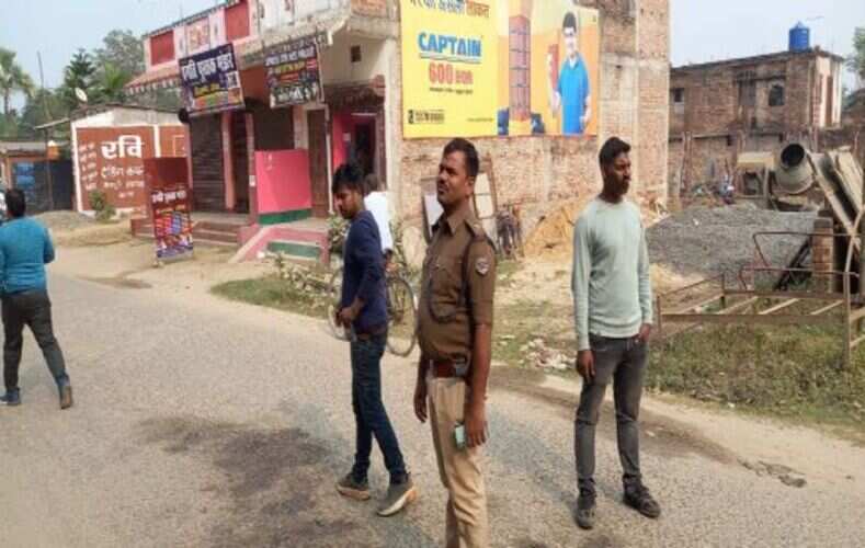 अपराधियों ने फायर कर रेडियंट कंपनी के कलेक्शन एजेंट से लाखों की लूट
