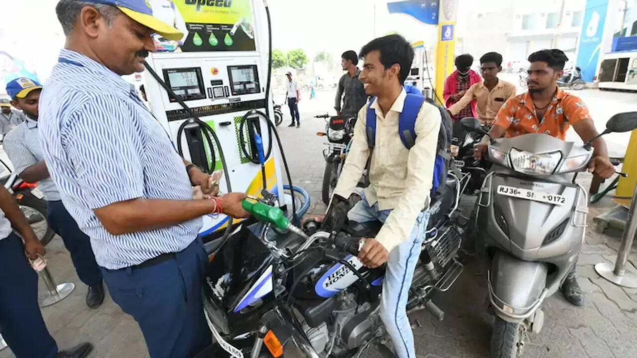 आज के पेट्रोल और डीजल के दाम: 11 अक्टूबर 2025