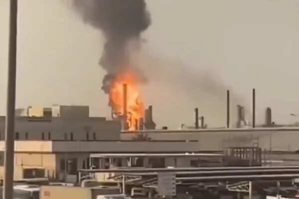 ईरान और इजराइल के बीच तनाव: भारतीय तेल टैंकर पर हमला