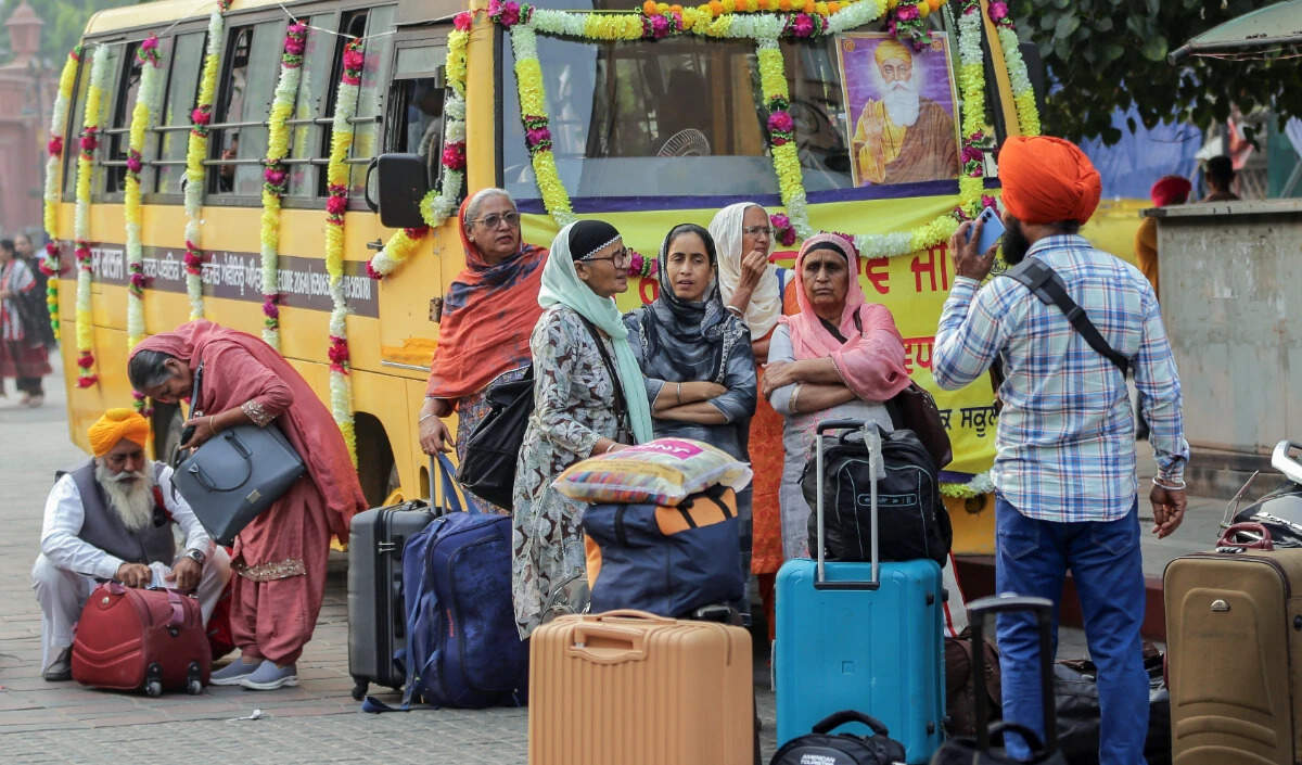 पाकिस्तान में सिख महिला ने बदला धर्म और नाम, निकाह किया