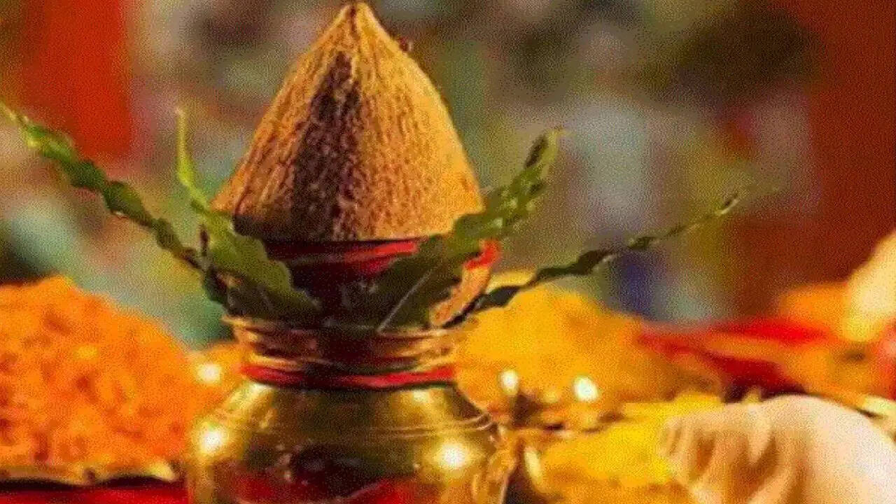 हिंदू नववर्ष 2026: जानें विक्रम संवत 2083 के प्रभाव और चुनौतियाँ