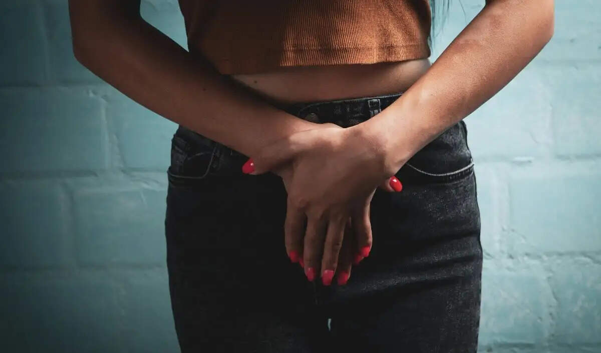 व्हाइट डिस्चार्ज की समस्या: किन खाद्य पदार्थों से करें परहेज