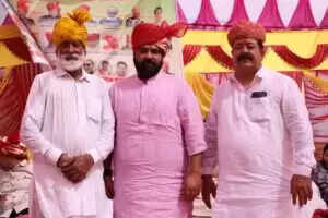 सांसद कार्तिकेय शर्मा ने स्वदेशी सामान को बढ़ावा देने की अपील की