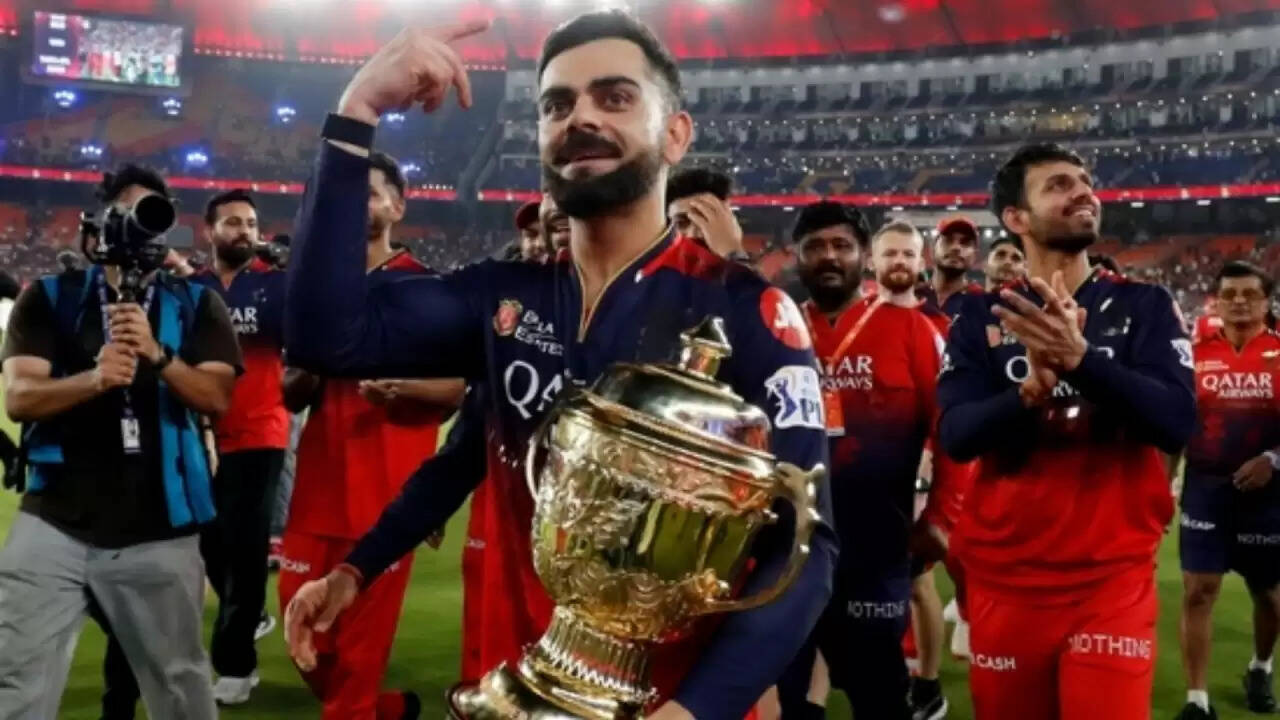 RCB की विजय परेड रद्द: बेंगलुरु में सुरक्षा कारणों से समारोह का आयोजन