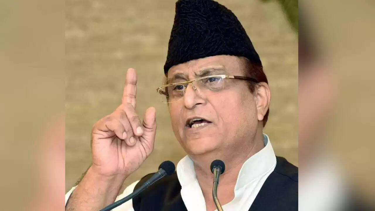 आजम खान की रिहाई का रास्ता साफ, 72 मामलों में मिली राहत