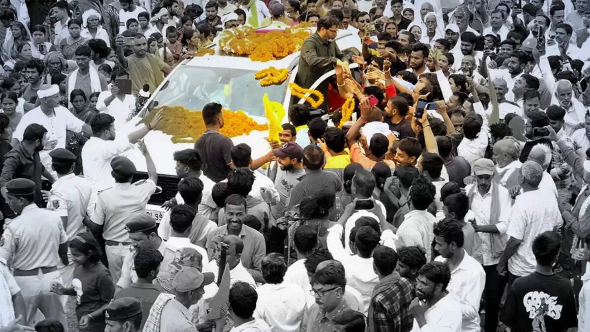 बिहार चुनाव में प्रशांत किशोर का प्रभाव: राजनीतिक समीकरणों में बदलाव