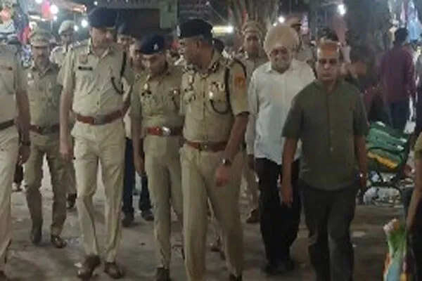 दिल्ली पुलिस ने त्योहारों के लिए सुरक्षा व्यवस्था को मजबूत किया