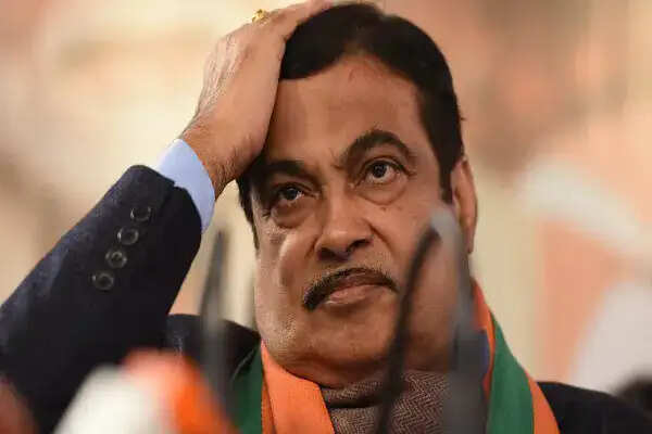 नागपुर में केंद्रीय मंत्री नितिन गडकरी को जान से मारने की धमकी, आरोपी गिरफ्तार