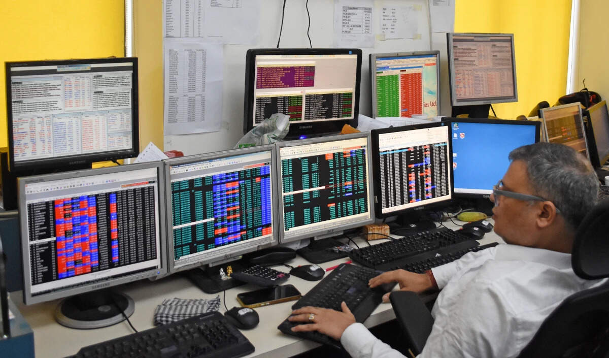 2026 में SENSEX के लिए 5 प्रमुख कंपनियों में निवेश के अवसर