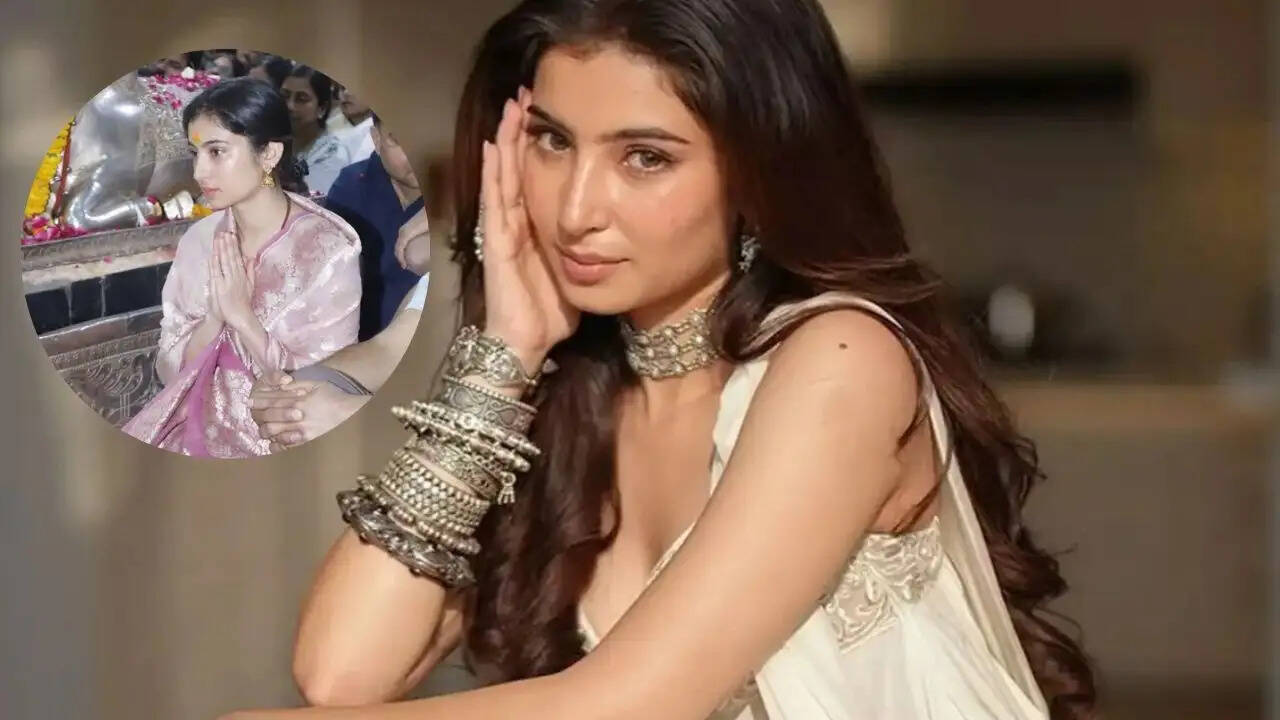 सारा अर्जुन ने महाकालेश्वर मंदिर में मनाया मां के जन्मदिन का जश्न