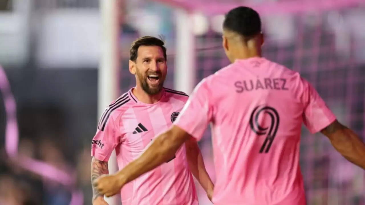 Inter Miami में लुइस सुआरेज़ का नया करार: मेस्सी के साथ एक और साल का जश्न