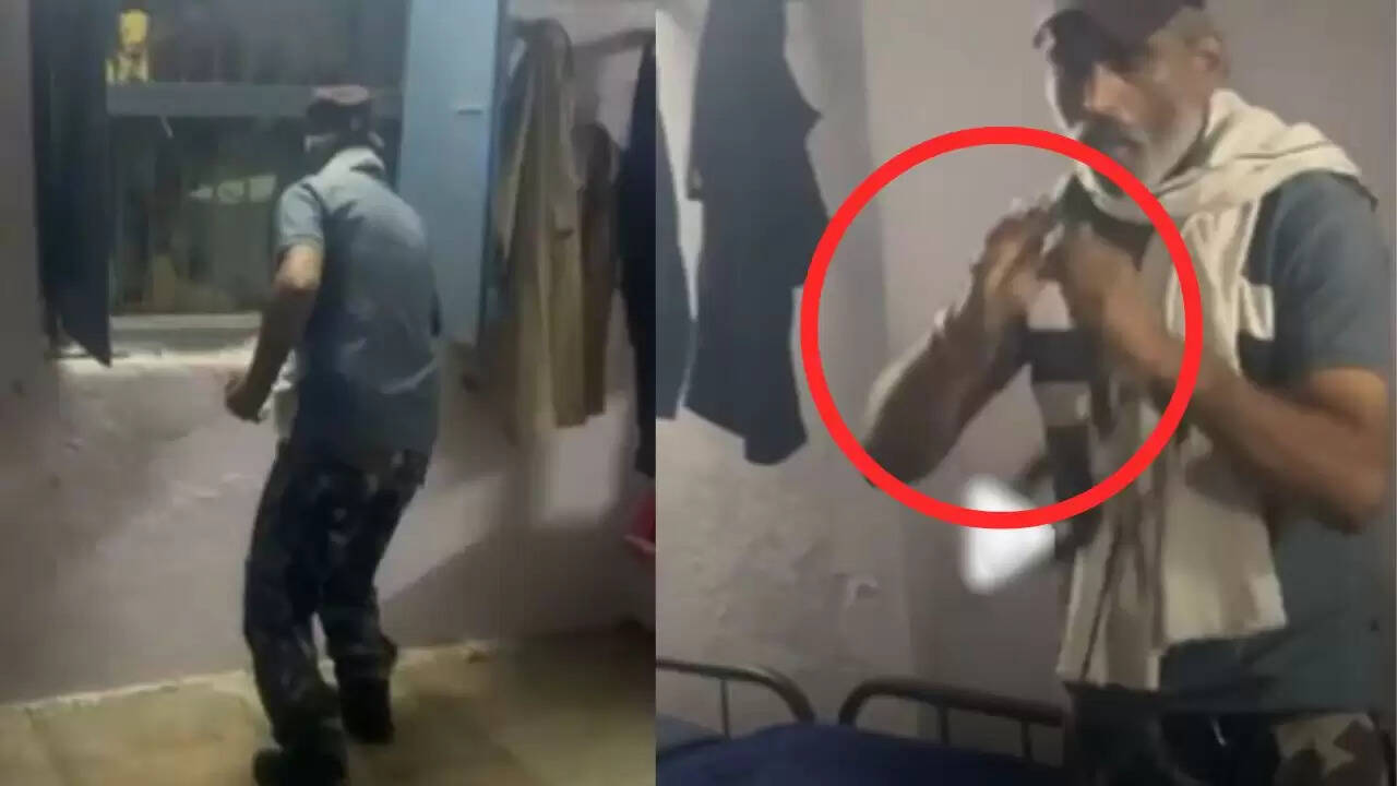 इंदौर में सांप पकड़ने के प्रयास में कांस्टेबल की मौत का मामला