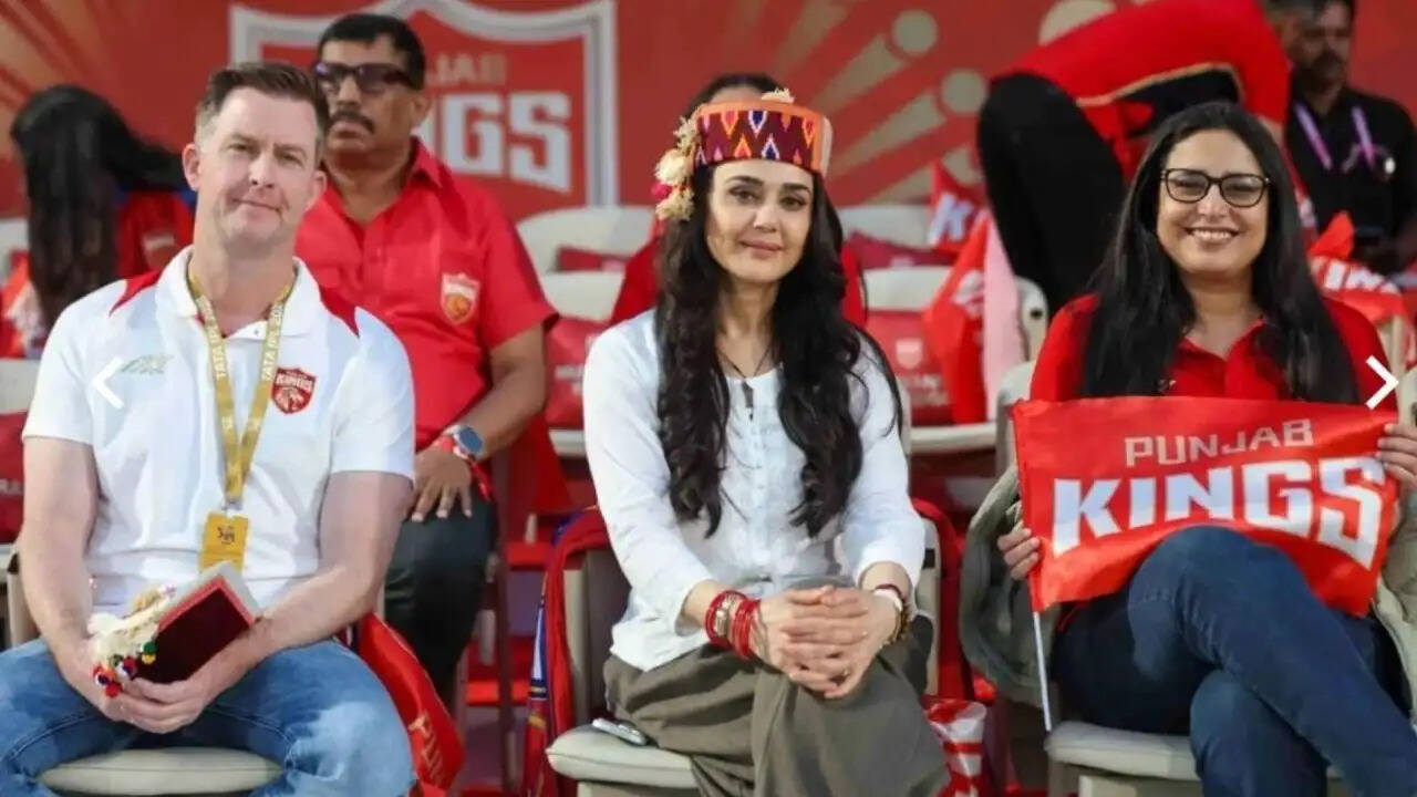 पंजाब किंग्स की प्रीति जिंटा ने फर्जी खबरों पर उठाया सवाल, खिलाड़ियों की इज्जत की रक्षा का किया वादा