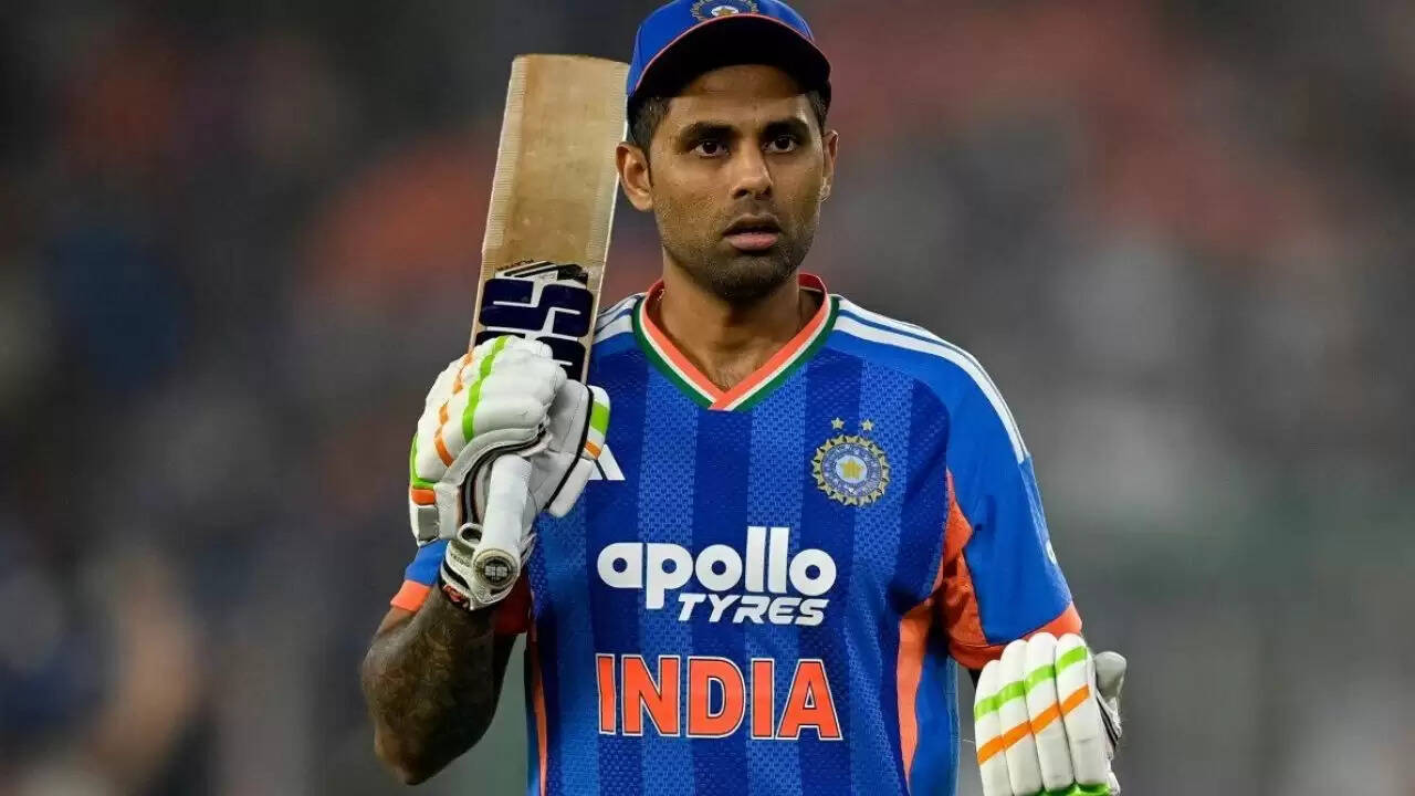 सूर्यकुमार यादव ने खराब फॉर्म पर दी प्रतिक्रिया, कहा 'मेरे पास 14 साथी हैं'