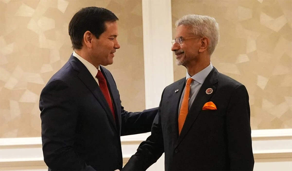 अमेरिका ने दिल्ली विस्फोट को बताया आतंकवादी हमला, भारतीय जांच की सराहना