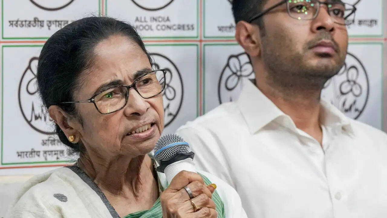 पश्चिम बंगाल विधानसभा चुनाव 2026: ममता बनर्जी की हार और भविष्य की योजनाएं