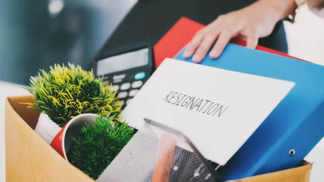 कर्मचारियों की नौकरी बदलने की प्रवृत्ति में तेजी, नई रिपोर्ट में खुलासा