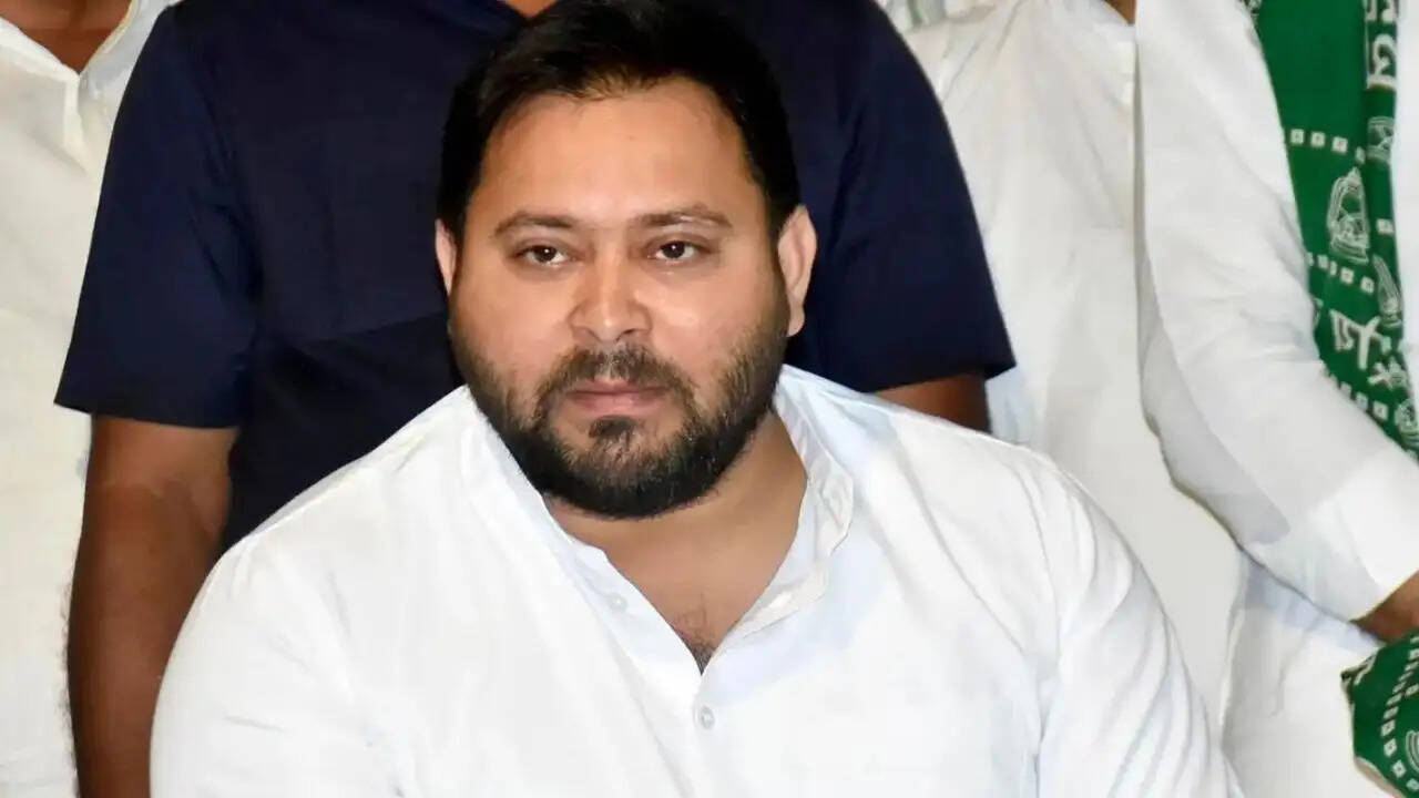 बिहार में राज्यसभा चुनाव: तेजस्वी यादव ने उम्मीदवारों की घोषणा की