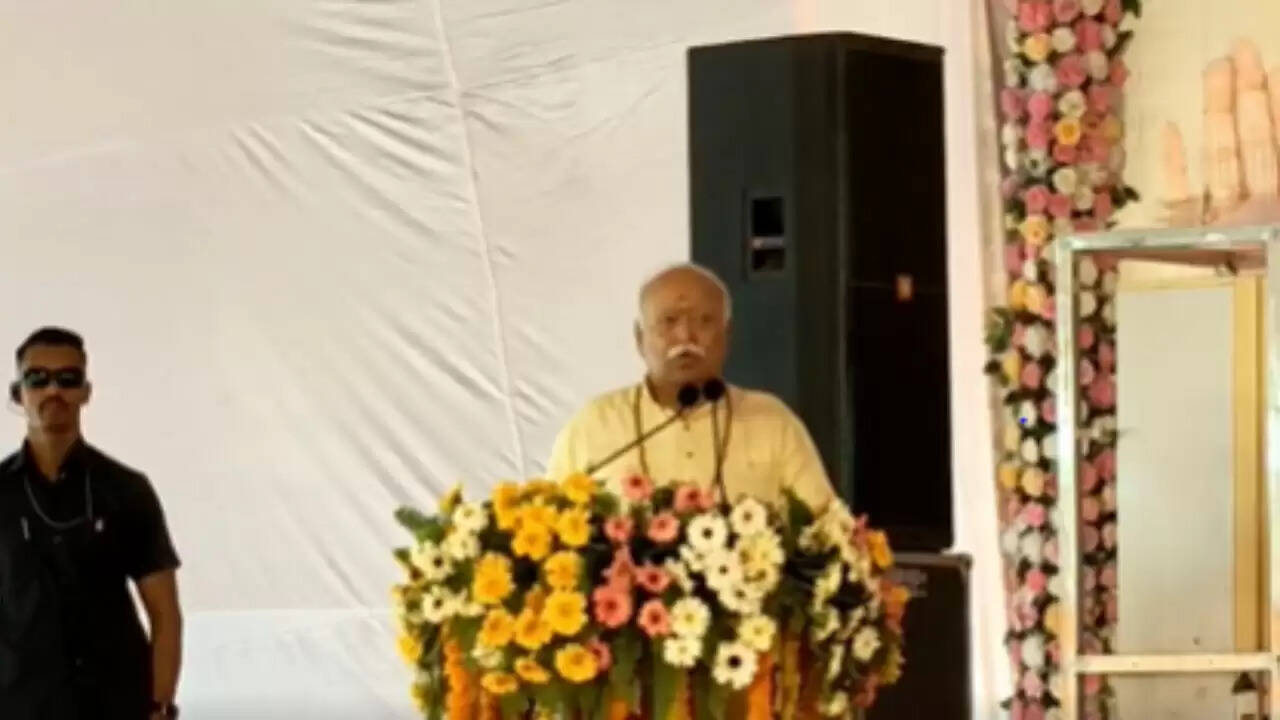 मोहन भागवत का एकता का संदेश: आध्यात्मिक विरासत को अपनाने की अपील