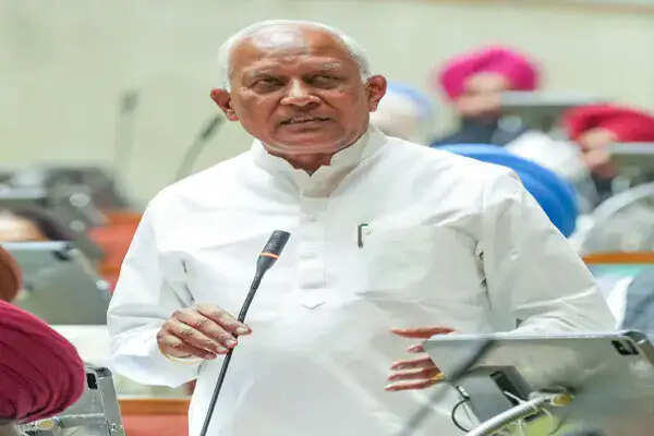 पंजाब के खनन मंत्री ने विपक्ष पर साधा निशाना, 20,000 करोड़ रुपये की संभावित आय का किया जिक्र