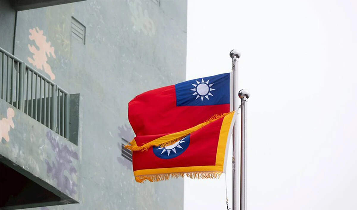 ताइवान के आस-पास चीनी सैन्य गतिविधियों में वृद्धि