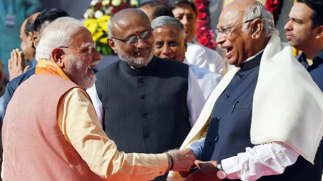 महिलाओं के लिए आरक्षण विधेयक: संसद में महत्वपूर्ण चर्चा