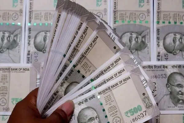 500 रुपए के नोट को बंद करने की अफवाहों का सरकार ने किया खंडन