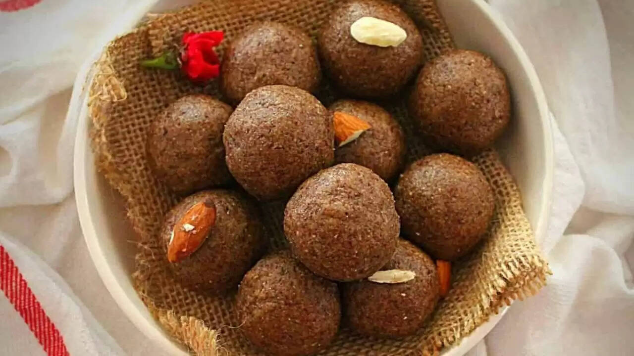 सर्दियों में अलसी के लड्डू के स्वास्थ्य लाभ