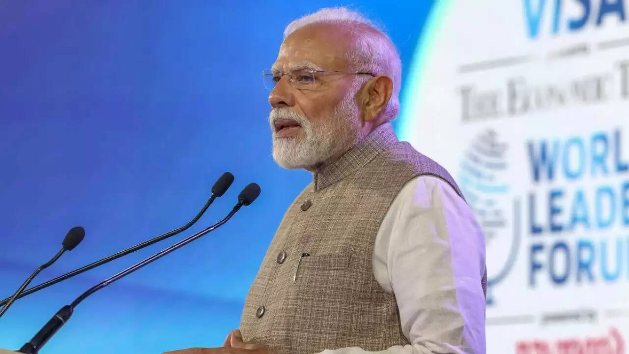 प्रधानमंत्री मोदी का गुजरात दौरा: विकास परियोजनाओं का होगा उद्घाटन