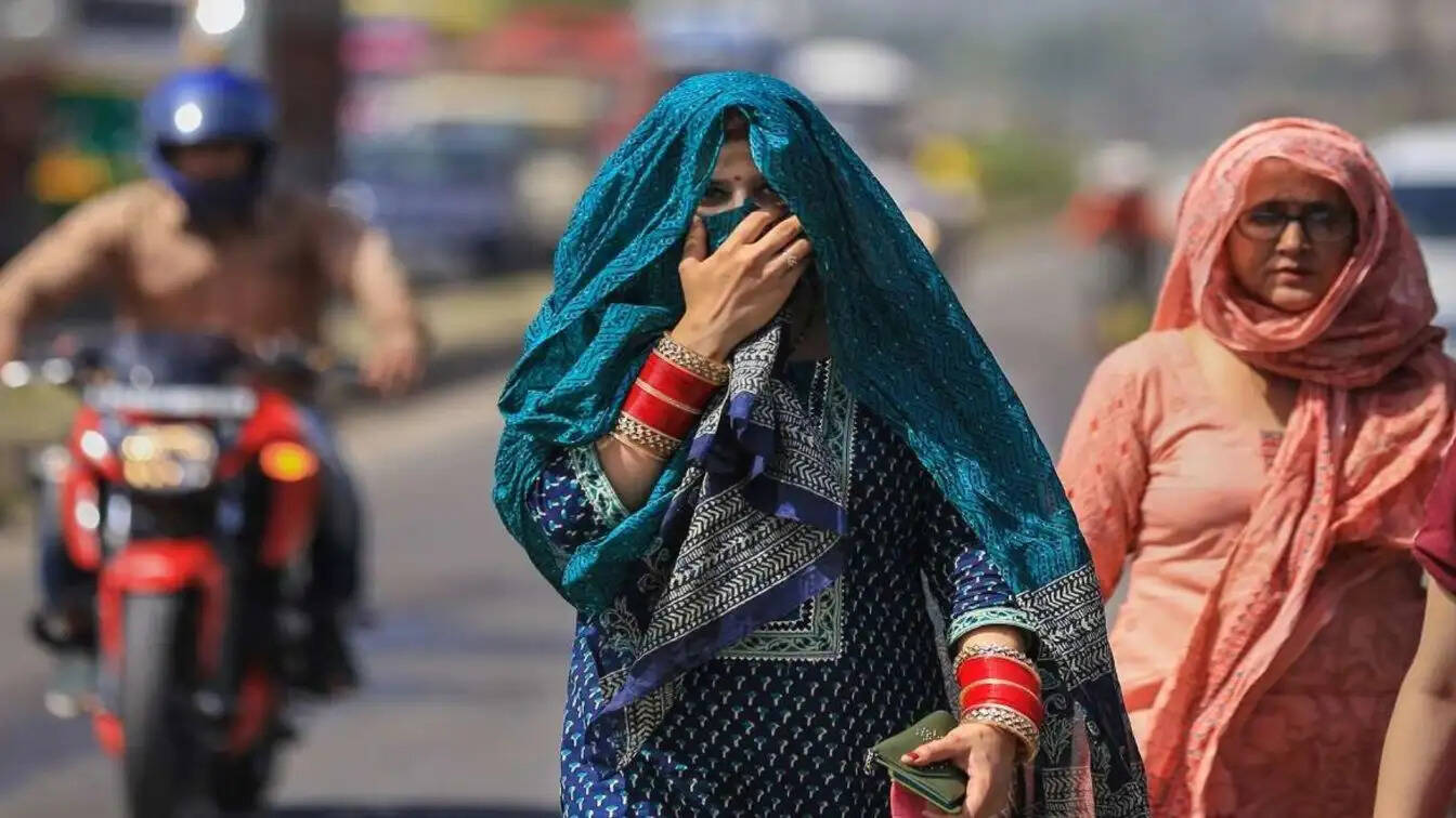 गर्मी और बारिश का मौसम: कई राज्यों में लू का अलर्ट