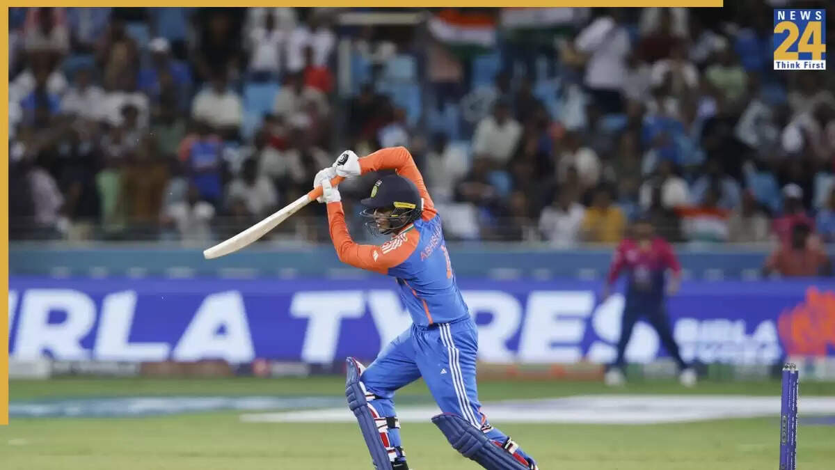 Asia Cup 2025: अभिषेक शर्मा की शानदार पारी ने सबका दिल जीता