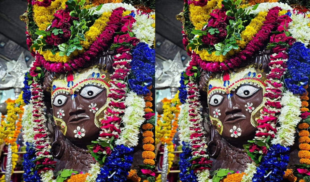 पशुपतिनाथ मंदिर: भगवान शिव का अद्भुत स्थल और इसकी पौराणिक कहानियाँ