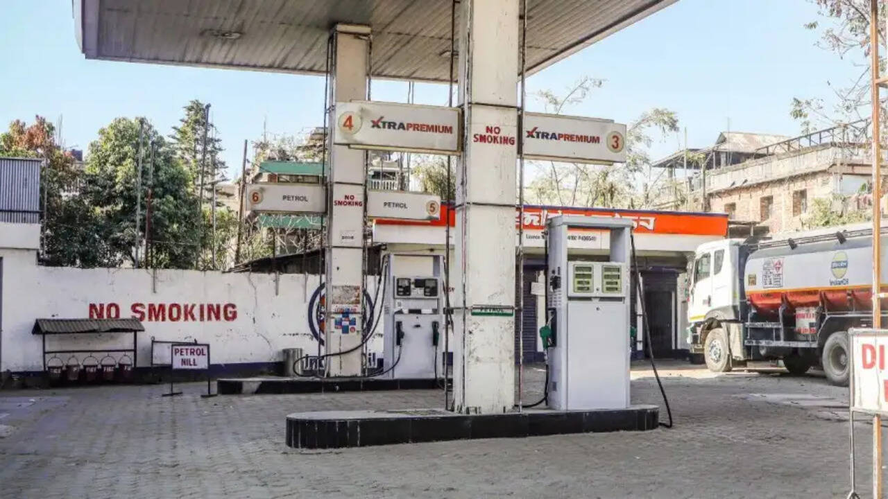 E20 पेट्रोल पर बहस: प्रीमियम पेट्रोल में एथेनॉल की सच्चाई